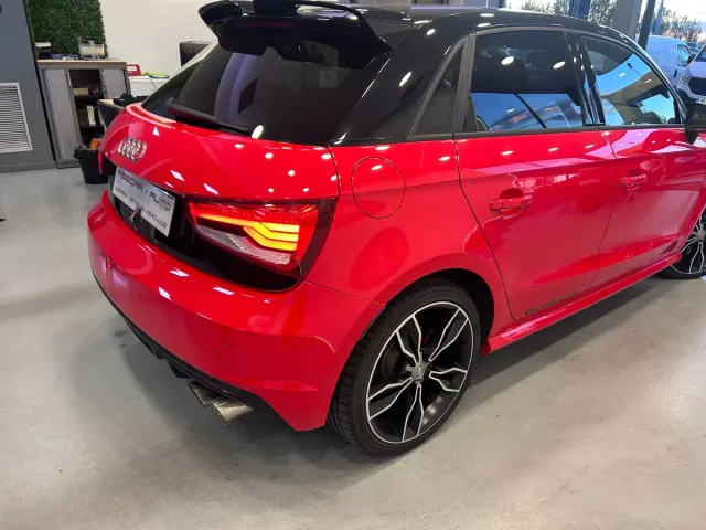 Audi S1 2017