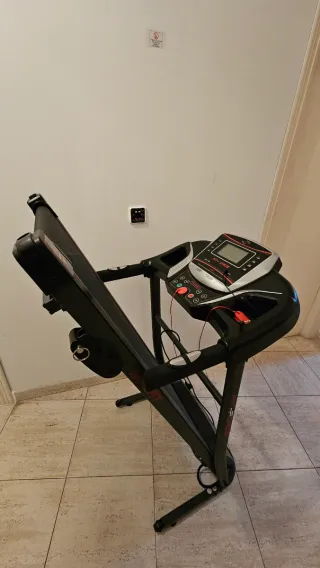 Cinta de correr negra