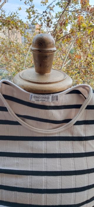 Camiseta térmica Stradivarius rayas marfil-azul