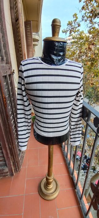 Camiseta térmica Stradivarius rayas marfil-azul