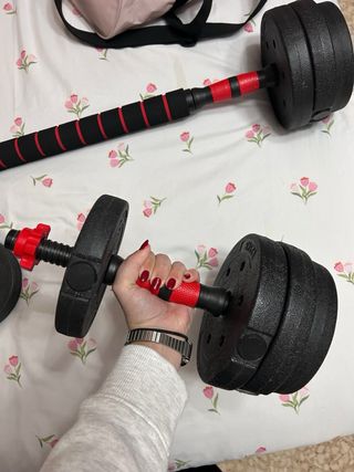 Manubri regolabili e barra di pesi