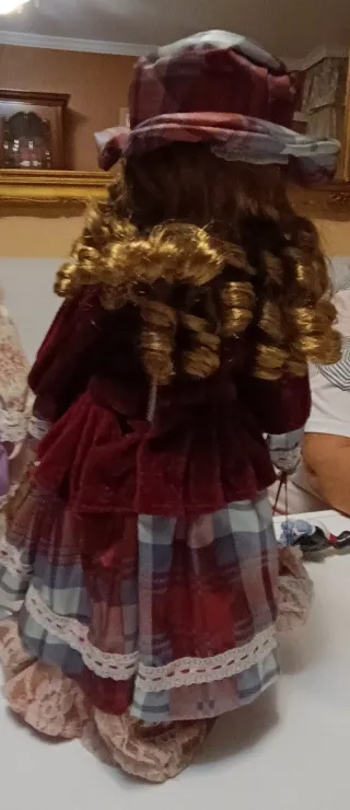 Bambole di porcellana vintage