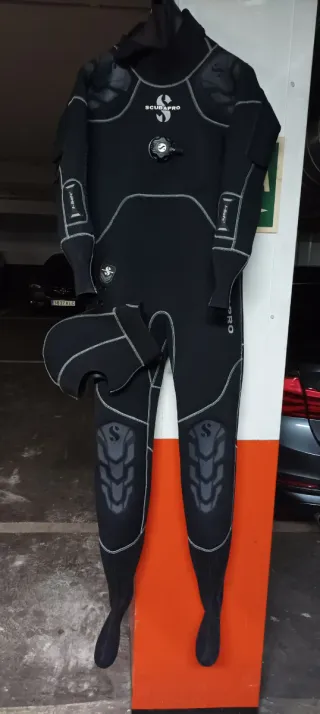 Traje seco SCUBAPRO Everdry