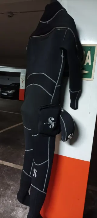 Traje seco SCUBAPRO Everdry
