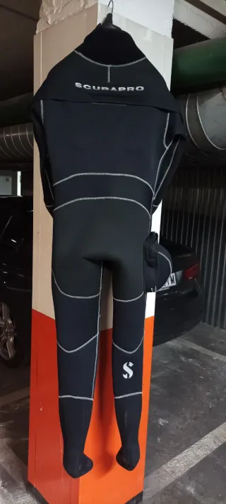 Traje seco SCUBAPRO Everdry