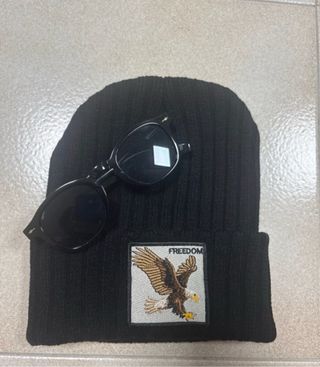 set Cappello invernale con occhiali da sole