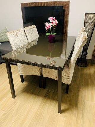 Tavolo da Pranzo in Cristallo Affumicato Marrone