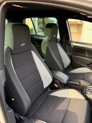 Volkswagen Golf 6R 4Motion 271