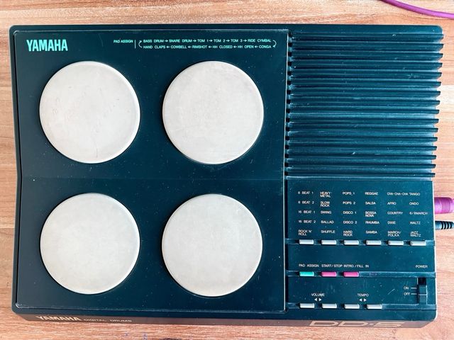 Caja de ritmos Yamaha DD-5