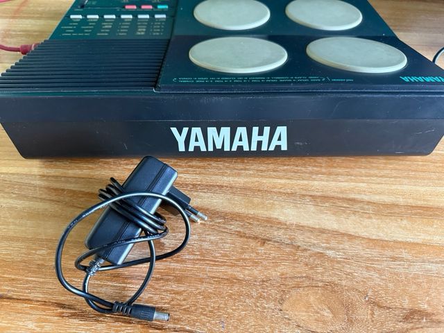 Caja de ritmos Yamaha DD-5