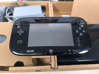 Nintendo Wii U Negra Mario Kart 8 Pack