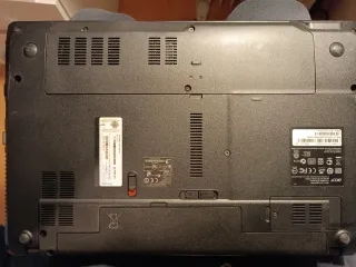 Portátil Acer TravelMate 5742