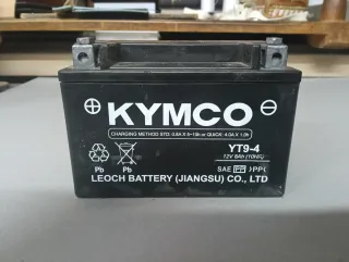 Batteria kymco YT9-4 8AH per scooter