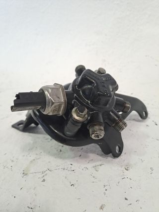 RAMPA INYECTORA FORD C-MAX (3)