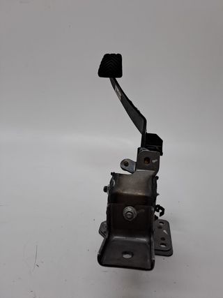 PEDAL EMBRAGUE KIA SPORTAGE (2)
