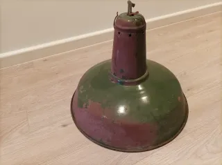 Lampada smaltata vintage