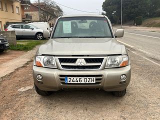 Mitsubishi Montero 2006