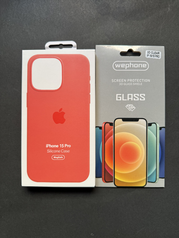 Cover iPhone 15 Pro in Silicone Nuova 8
