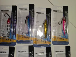 Lote 8 señuelos pesca 30gr colores variados