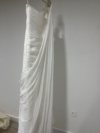 Traje de Novia Blanco con Flores