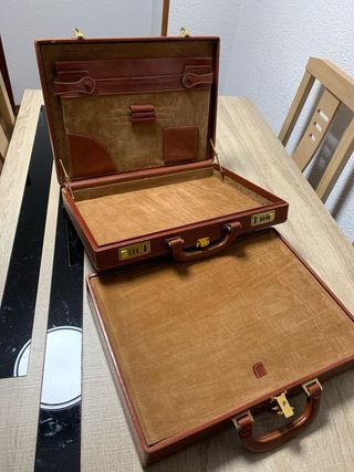 Maletín doble desmontable usado