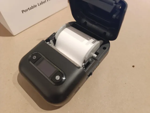 Impresora de etiquetas Bluetooth Negra