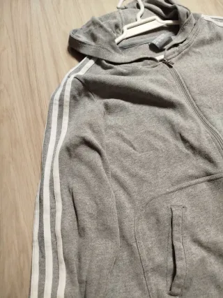 Sudadera Adidas Gris con Capucha y Cremallera