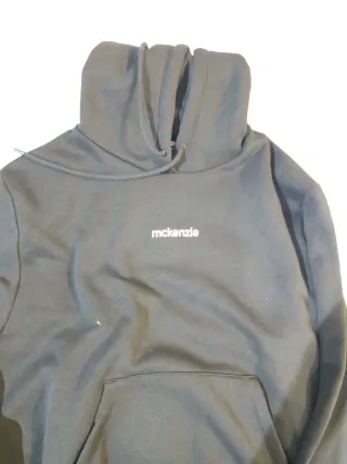 Sudadera McKenzie Negra