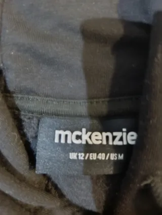 Sudadera McKenzie Negra