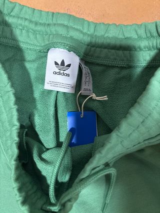 Pantalón Adidas Verde