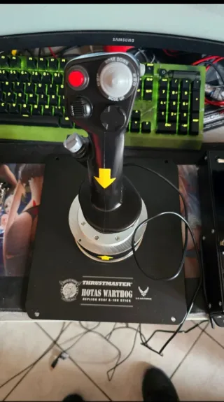 Thrustmaster Hotas Warthog