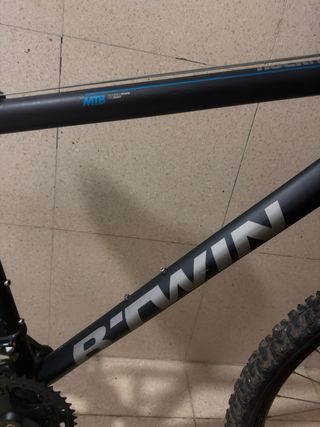 Bicicleta B-Twin Negra