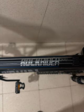 Bicicleta B-Twin Negra