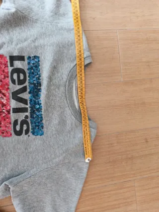 Felpa Levi's ragazza grigia con paillettes