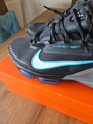 Zapatos de golf Nike Gore-Tex negros