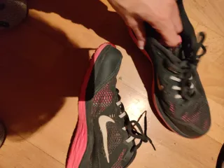 Zapatillas Nike Mujer Negras y Rosas