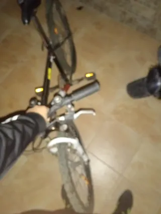 Bicicleta MTB 7-10 anni