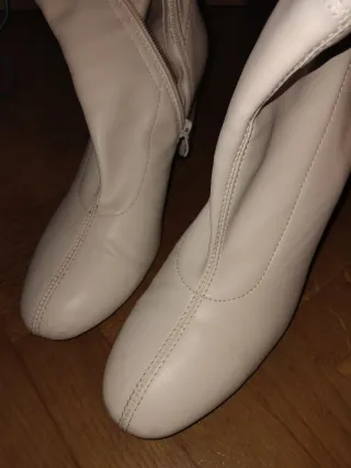 Botas blancas tacón