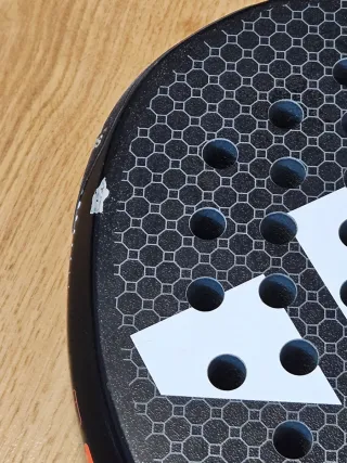 Pala Adidas Metalbone Team 2023.