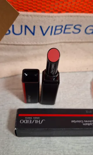 Pack Shiseido Neceser y Maquillaje