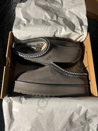 Botas UGG grises