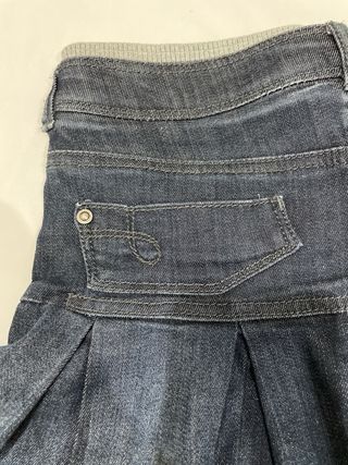 Falda vaquera con cintura elástica T.36