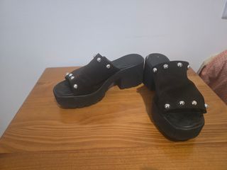 Sandalias Mule De Krack Plataforma Negra Piel