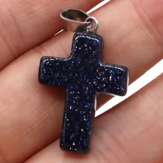 CRUZ DE MINERAL NATURAL DE AVENTURINA AZUL COLLAR