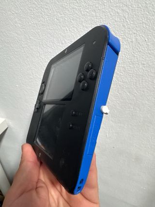 Nintendo 2DS Nera e Blu