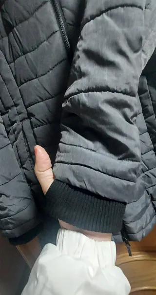 Chaqueta acolchada gris Blendshe mujer