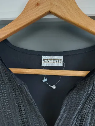 Talla L - Blusa gasa y terciopelo negro Síntesis