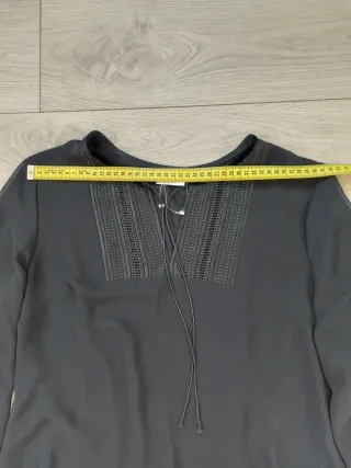 Talla L - Blusa gasa y terciopelo negro Síntesis