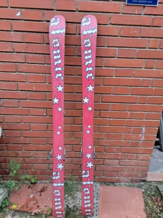 Esquís Freeride baratos i buenos