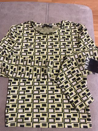 Top Zara estampado geométrico